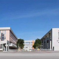 横岗高级中学校园环境