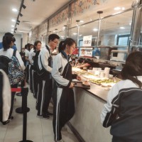红岭中学校园环境