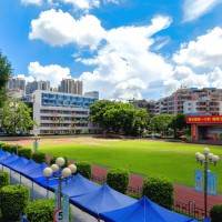 布吉中学校园环境