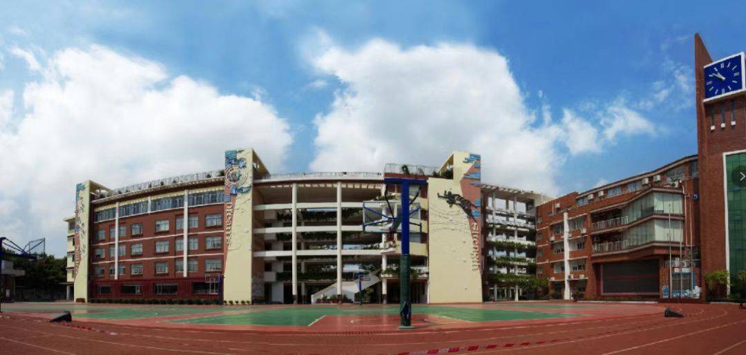 平湖外国语学校