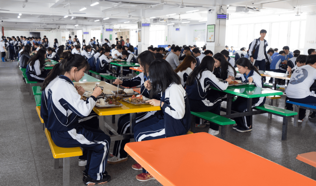 平湖外国语学校