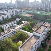 光明中学校园环境