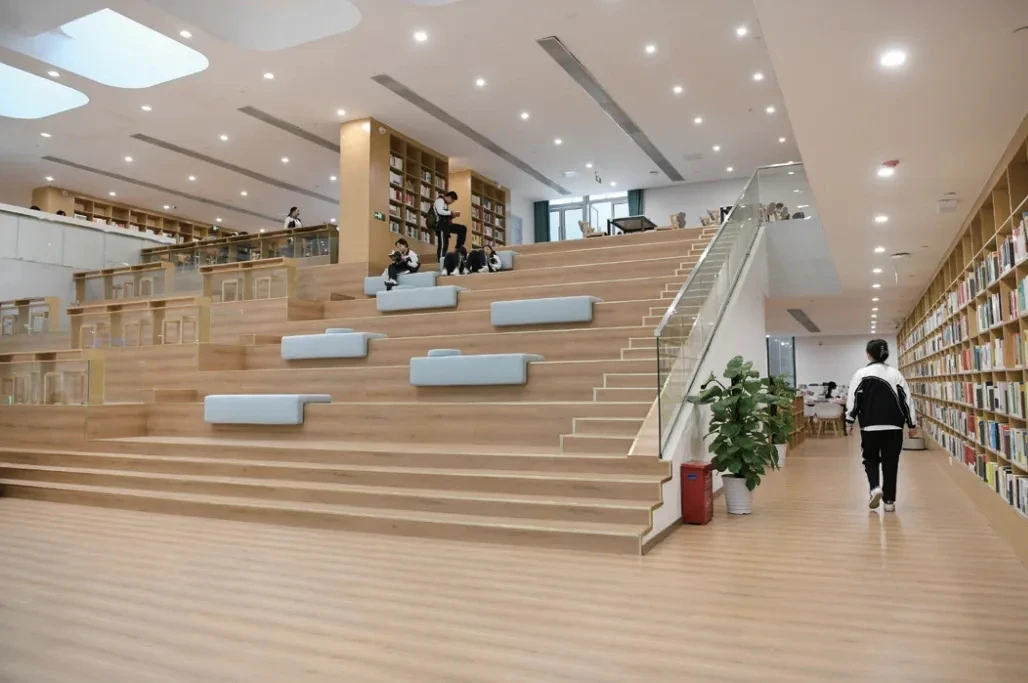 深圳市福海中学