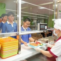 坪山高级中学校园环境