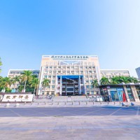 坪山高级中学校园环境