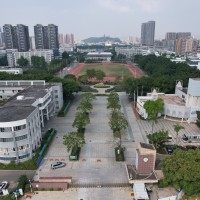 光明区高级中学校园环境
