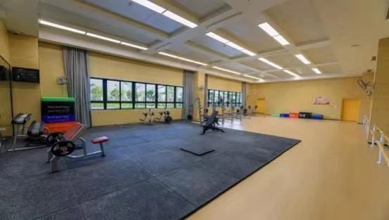 深圳技术大学附属中学