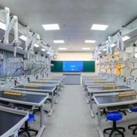 深圳技术大学附属中学校园环境