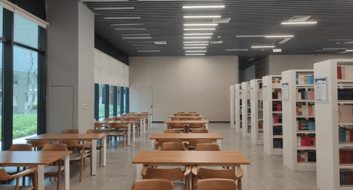 深圳技术大学附属中学