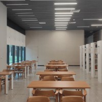 深圳技术大学附属中学校园环境