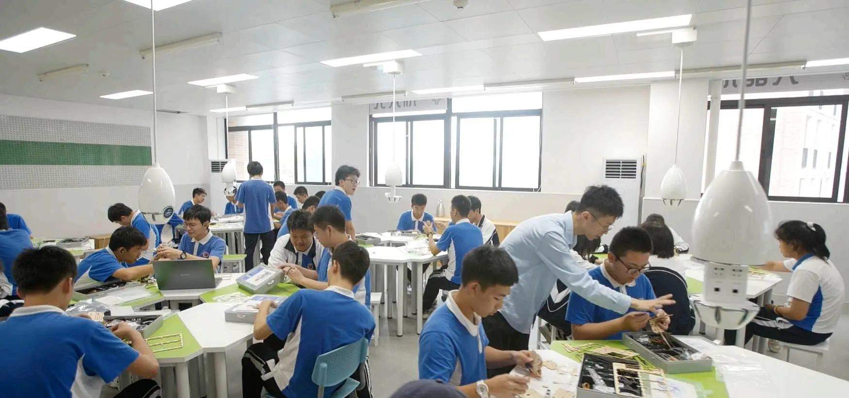 深圳市高级中学文博高中