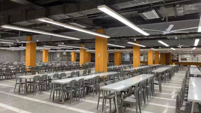 深圳市龙岗区实验高级中学