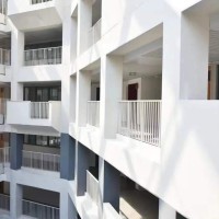 深圳市龙岗区实验高级中学校园环境