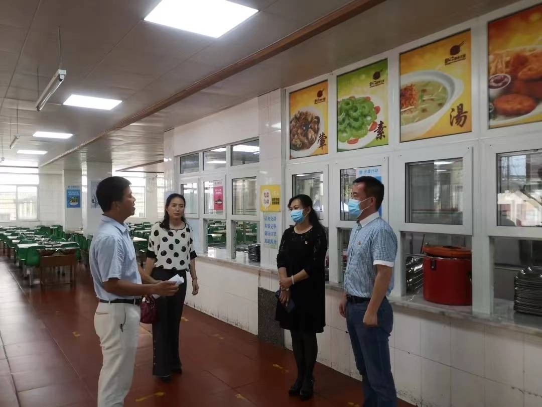 深圳市石岩公学（公办班）