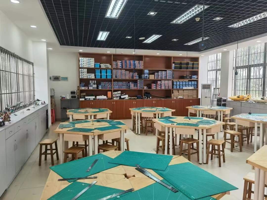 深圳第二外国语学校