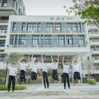 深圳明德实验学校（集团）高级中学（香蜜校区）校园环境