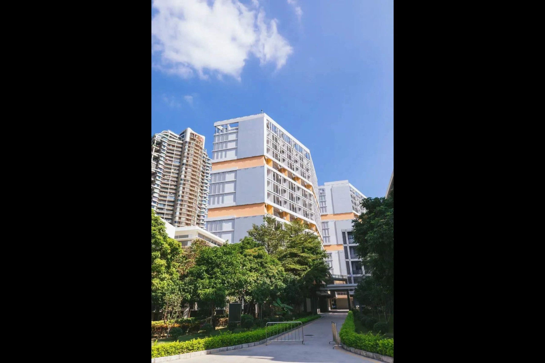 华侨城高级中学