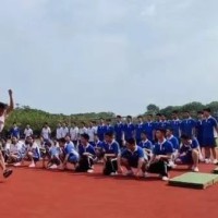 松岗中学校园环境