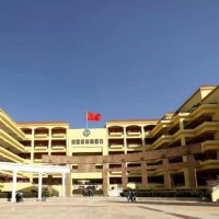 松岗中学校园环境
