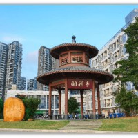 深圳市新安中学（集团）高中部校园环境