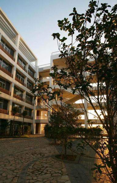 深圳市第二高级中学