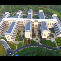 深圳实验学校光明高中部校园环境
