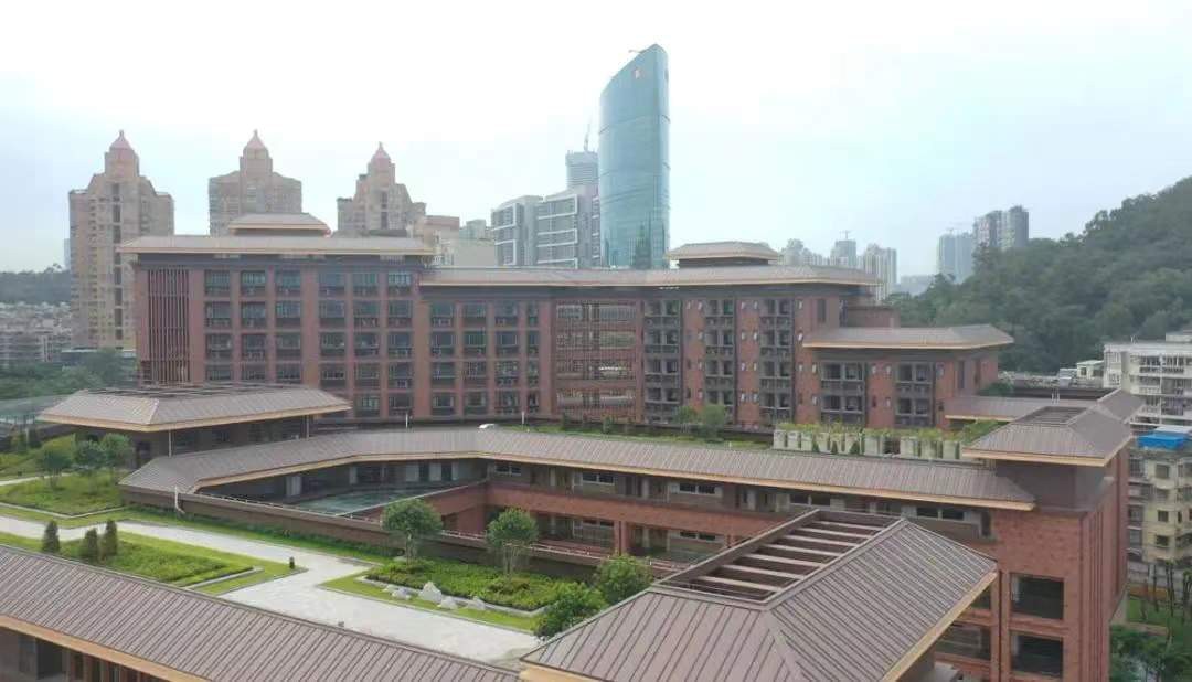 深圳市第二实验学校