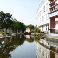 深圳市第三高级中学（国家留学基金委自费出国留学班）校园环境